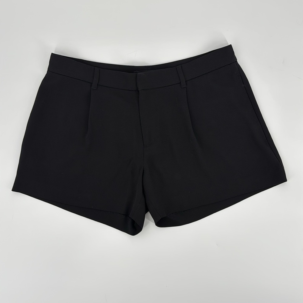 Banana Republic black dress shorts